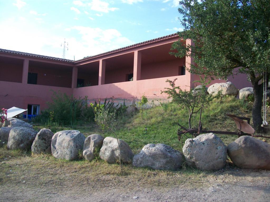 Agriturismo Farris Massimo Perfugas Exterior foto